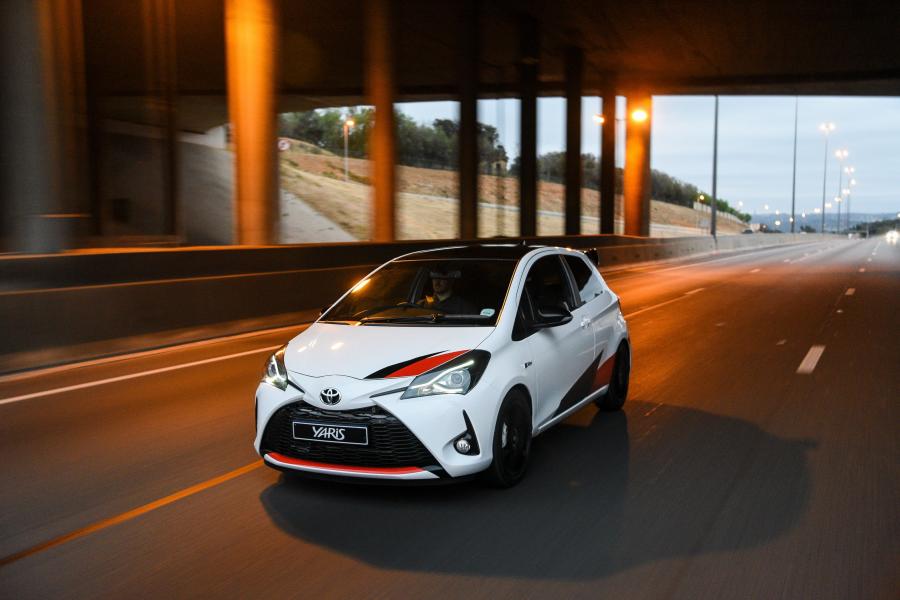  Toyota Yaris GRMN 2018 года  (ZA) (фото 38 из 40)